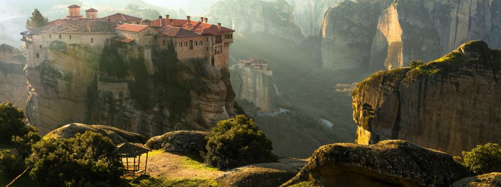 Pueblo en la montaña