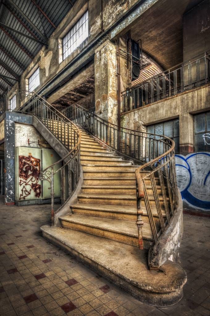 Escaleras oxidadas