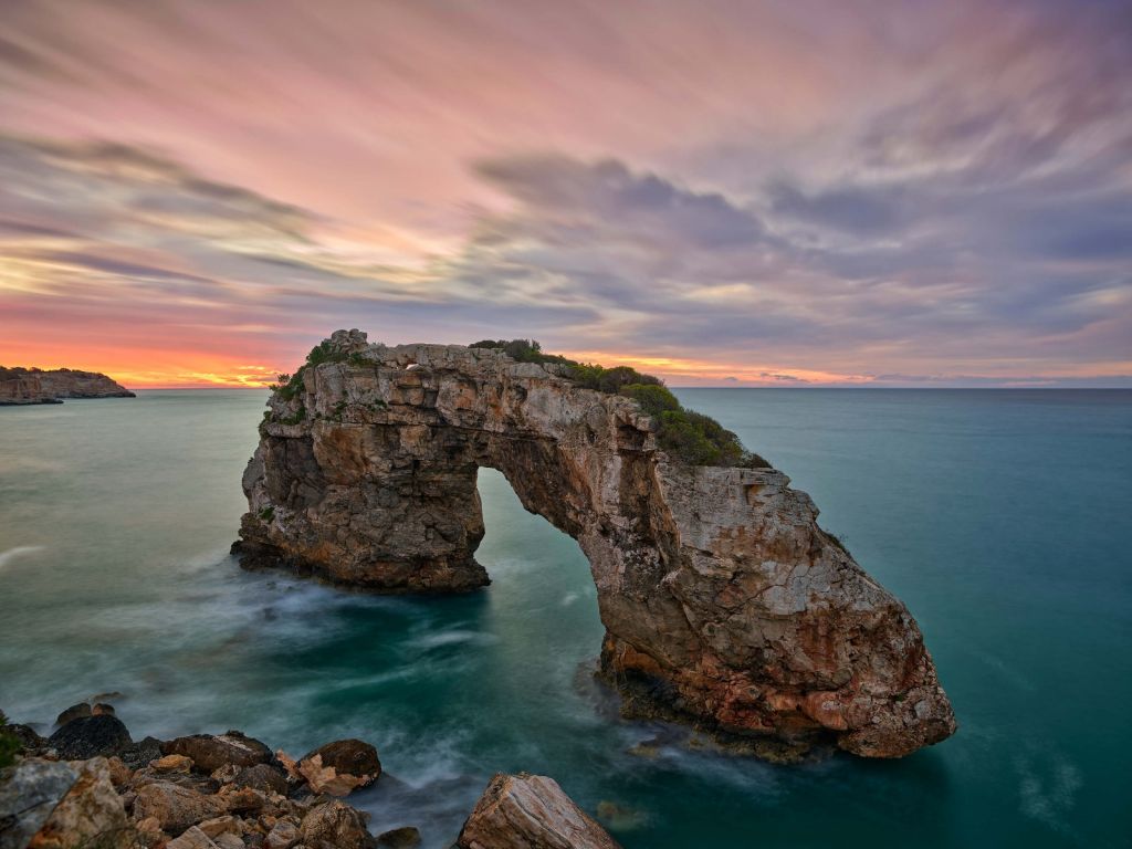 Roca en el mar