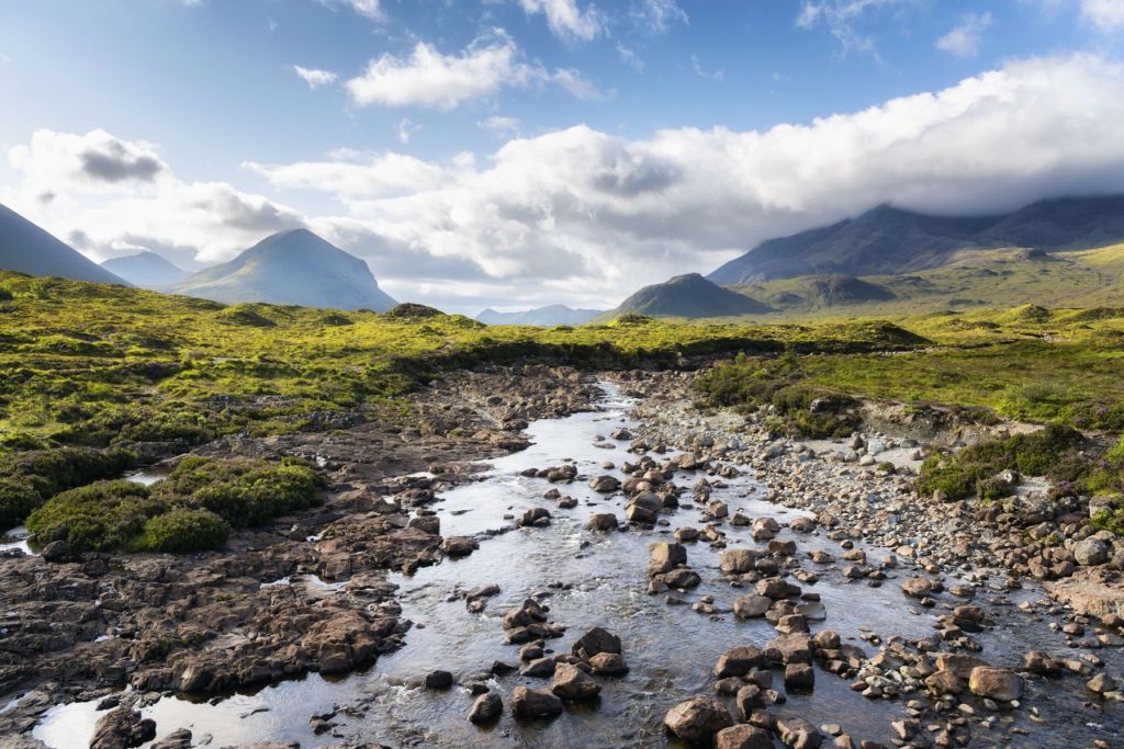 Colinas de Cuillins
