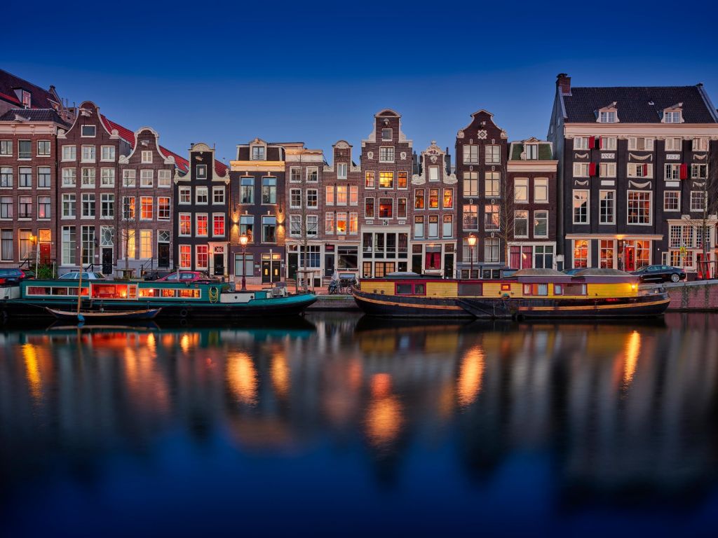 Casas del canal de Ámsterdam
