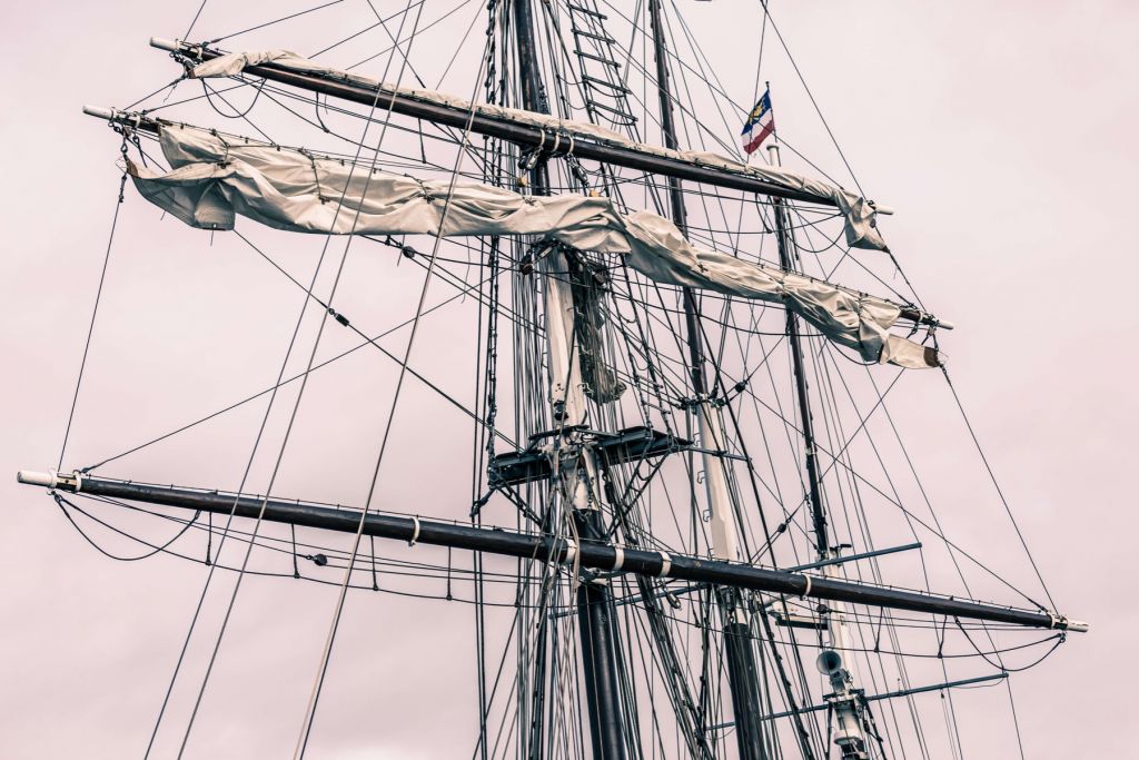 Mástil de vela