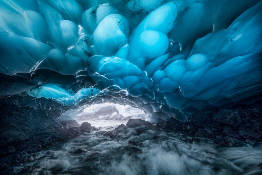 Dos cuevas de hielo