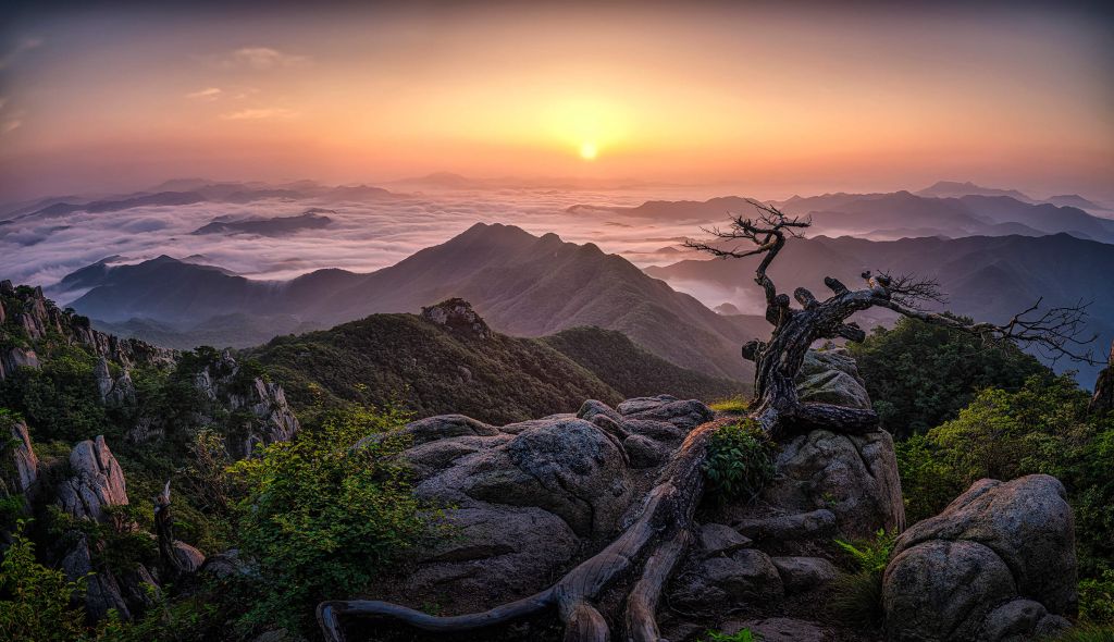 Amanecer en la cima