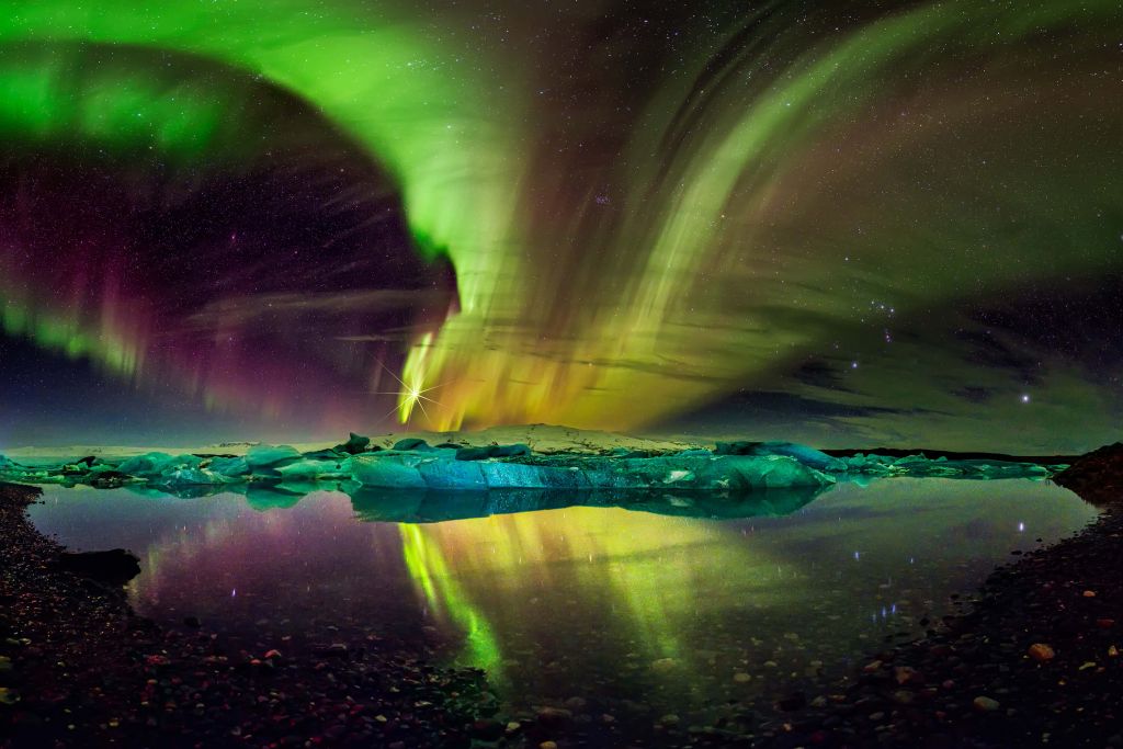 Aurora boreal en Jökulsárlón