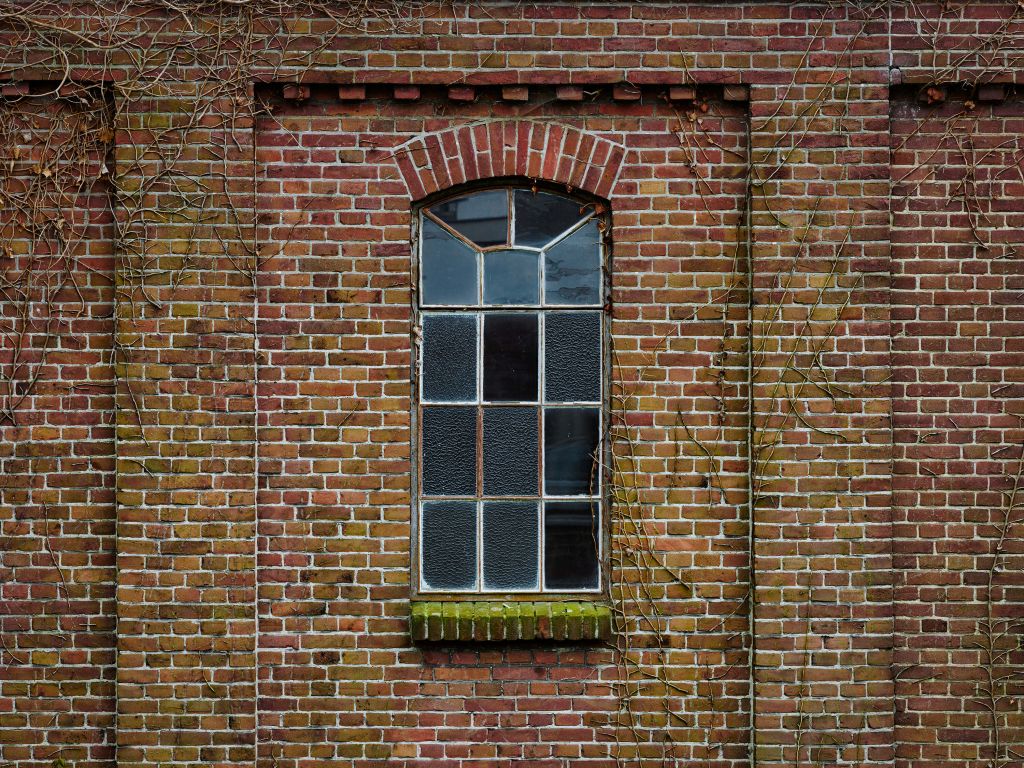 Ventana en edificio antiguo