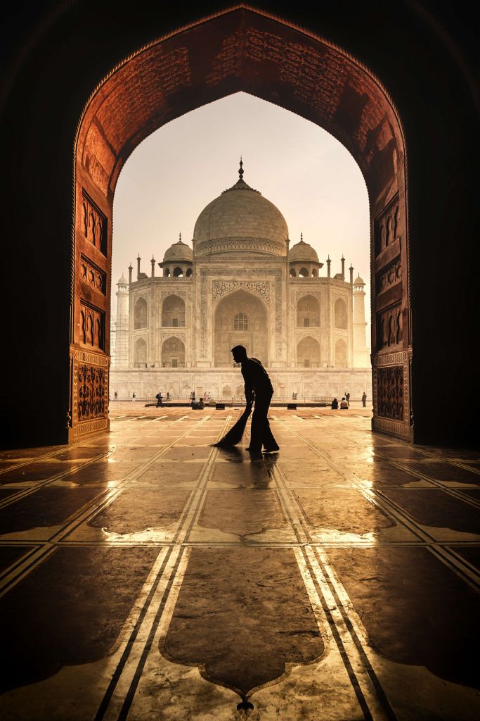 Taj mahal cleaner