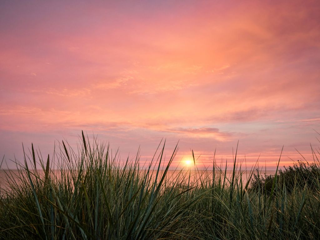 Amanecer en el mar