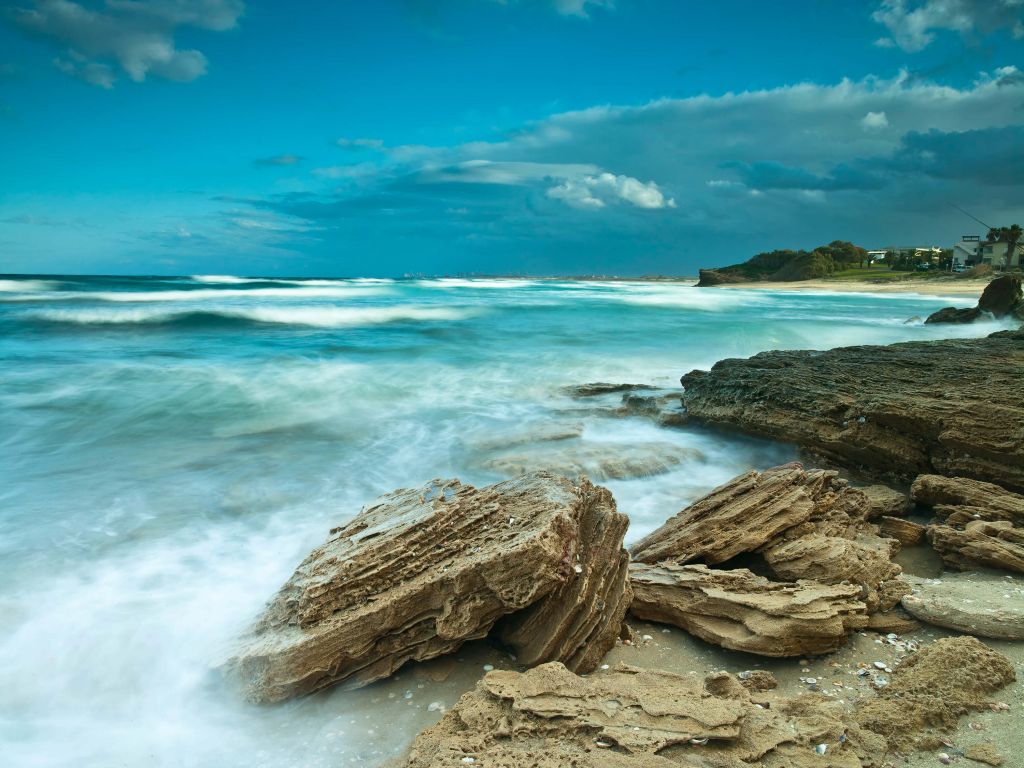 Rocas junto al mar