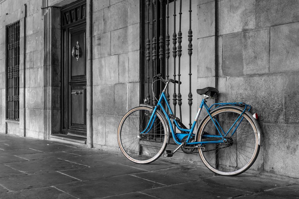 Bicicleta azul antigua