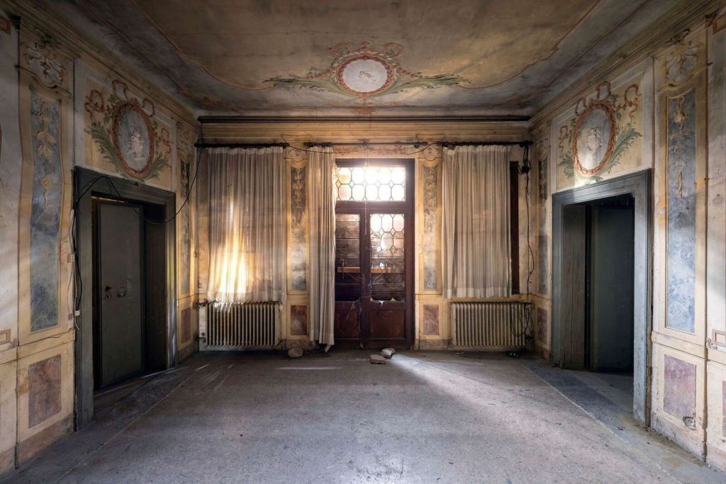 Elegancia de la Sala de Baile Vergane