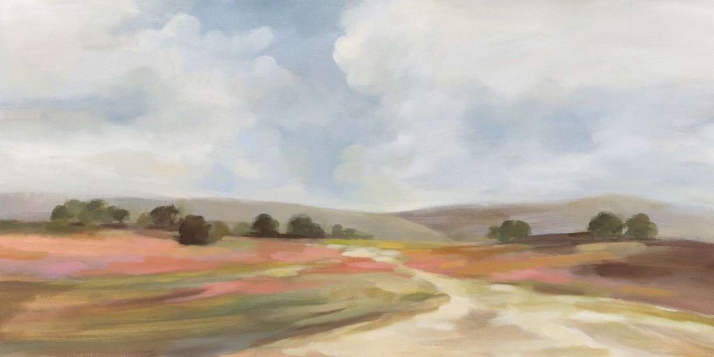 Brezo estival bajo un cielo nublado.