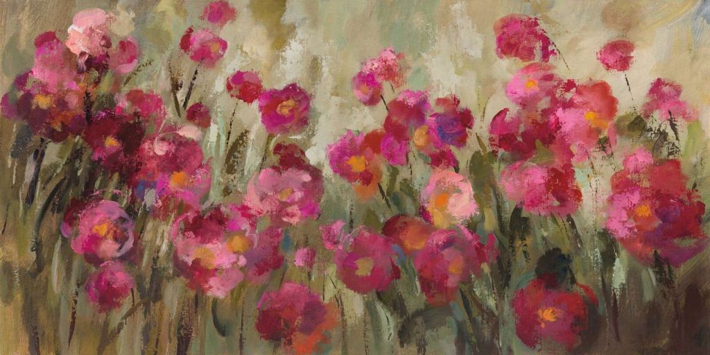 Flores rojas ardientes en el resplandor del verano.