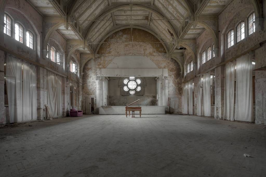 Sala del antiguo sanatorio