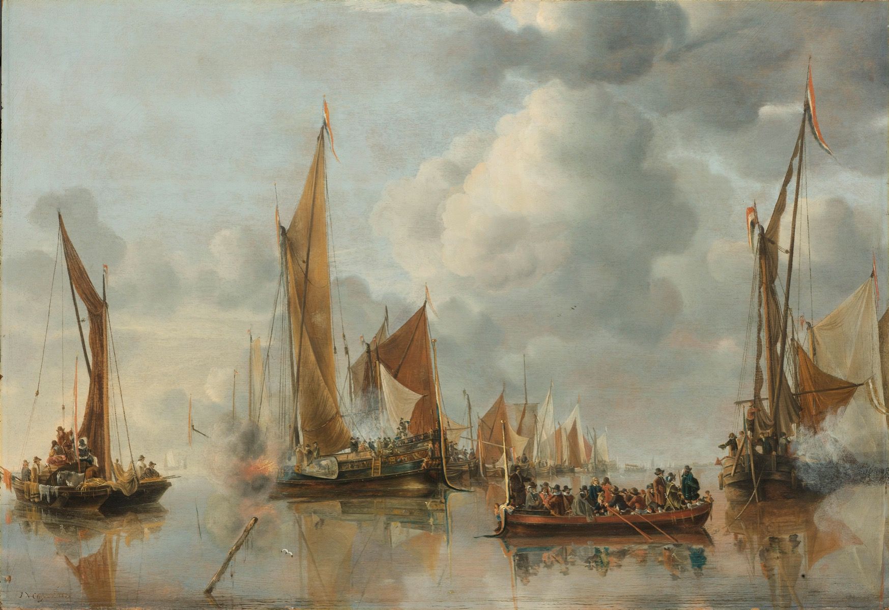 El saludo del barco del gobierno por la flota interior