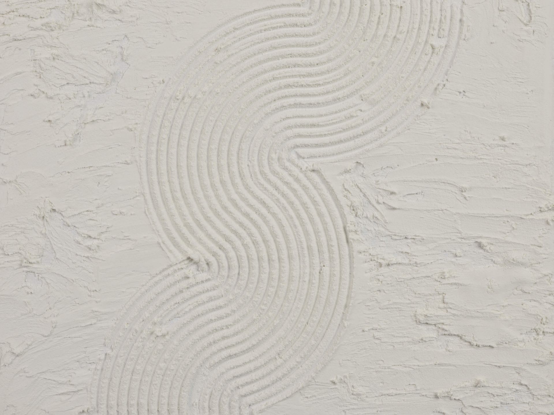 Líneas y estructuras orgánicas con dobladillo en blanco roto