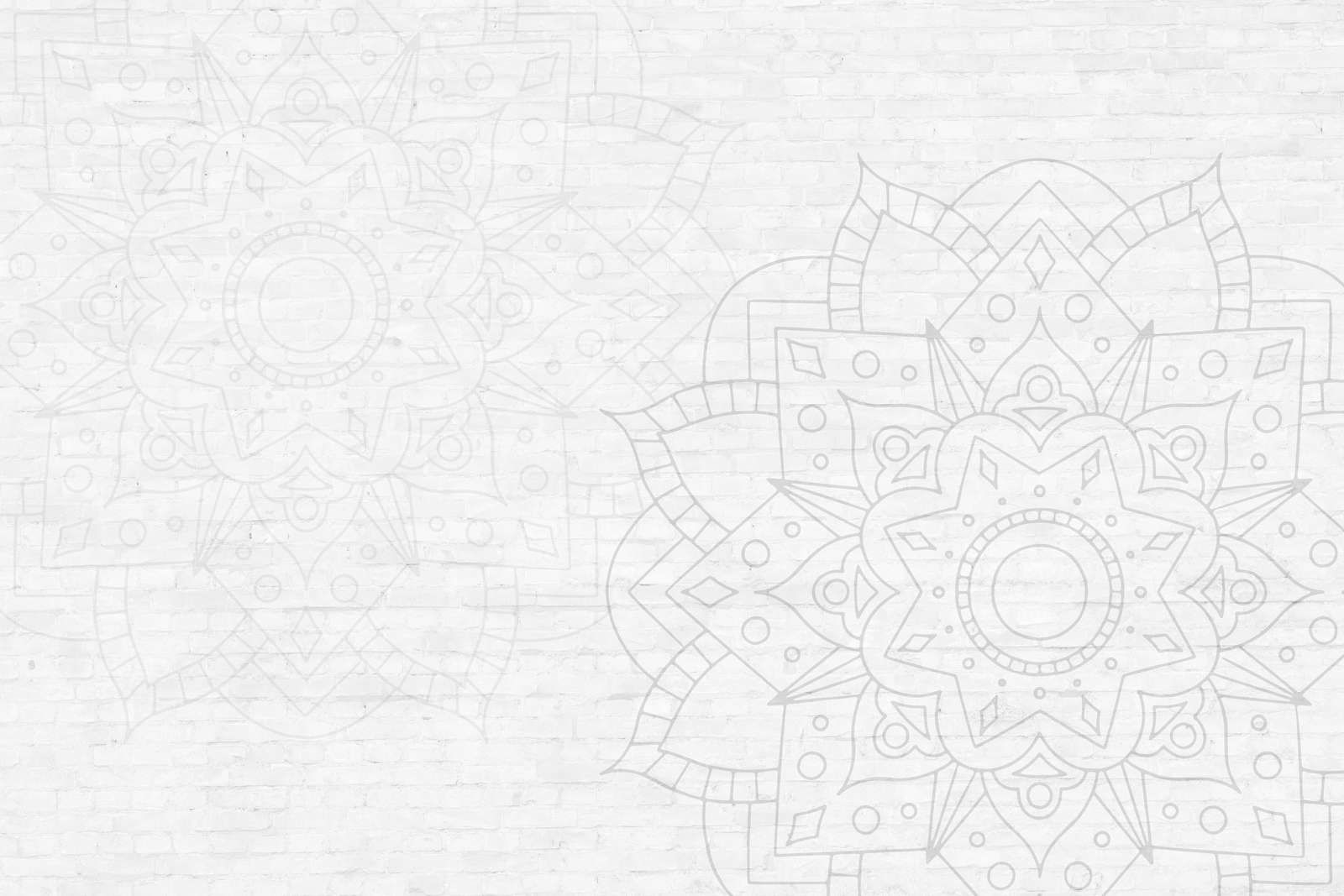 Sutil mandala geométrico