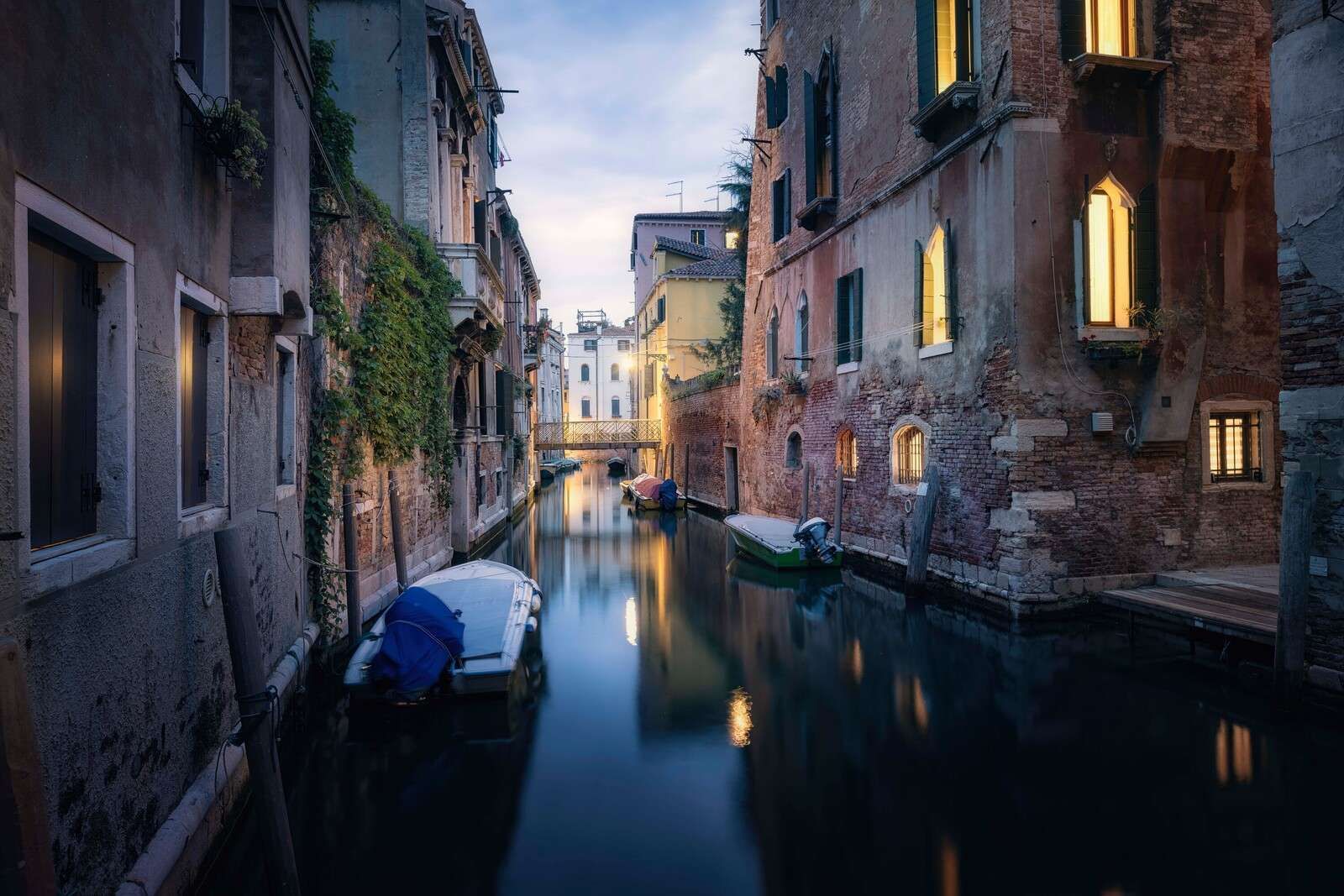 Atardecer sobre el canal