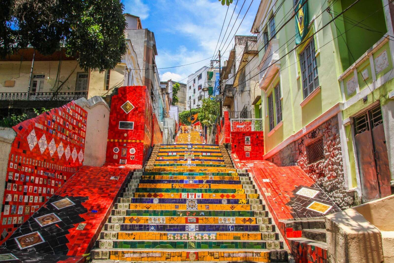Escaleras de Río en Luz Solar
