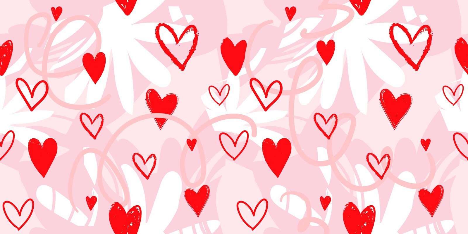 Mar juguetón de corazones rojos