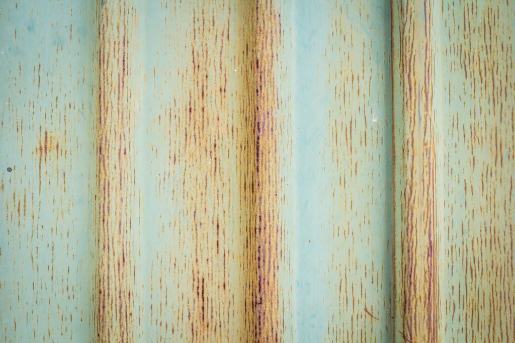 Muro de zinc antiguo main product photo