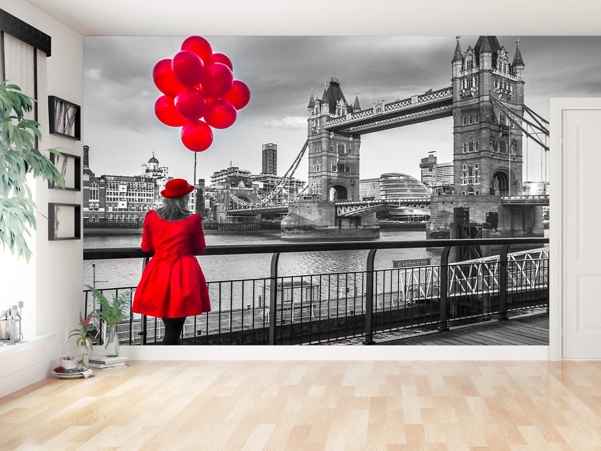  Papel pintado con Mujer en el Tower Bridge - Salón 2